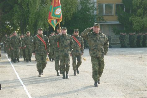 ПОЛКОВНИК ДОБРОМИР ДОБРЕВ Е... - Сухопътни войски\Land Forces