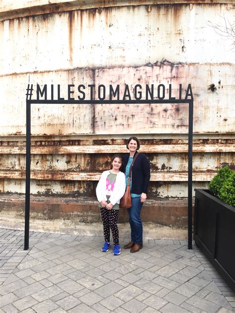 10 Tips on Visiting the Magnolia Market Silos - Tilly's Nest