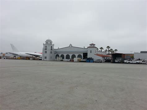 Four Hidden Pieces of History at LAX | Cranky Flier