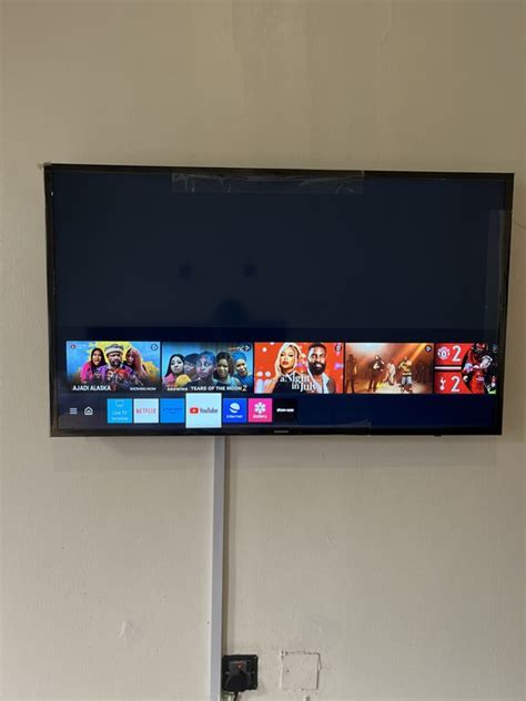 Samsung Smart TV 45 Inches For Sale. - TV/Movies - Nigeria