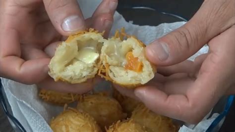 Como Fazer Bolinhas De Queijo Brie Damasco Envolvidas No Cabelinho