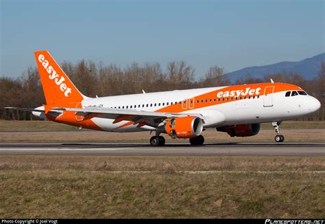 HB JZX EasyJet Switzerland Airbus A320 214 Photo By Joel Vogt ID