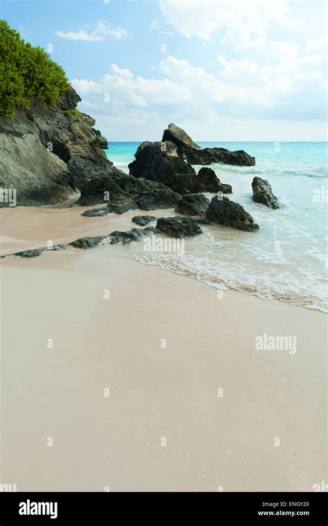 Horseshoe Bay Beach in Bermuda Stock Photo - Alamy