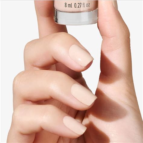 Ripley PACK 2 ESMALTE UÑAS YANBAL LILA Y ROSE NUDE BEIGE NAIL