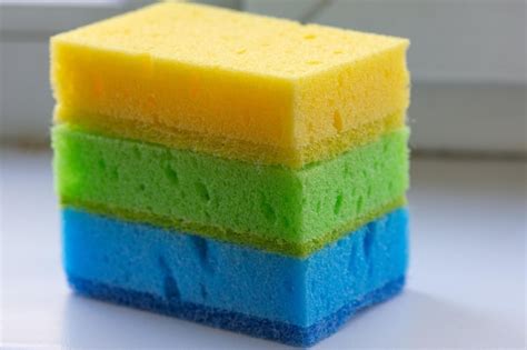 Premium Photo | Sponges for washing dishes and cleaning the house