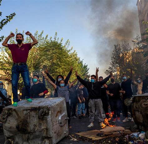 Proteste im Iran Hinrichtung als herzerwärmende Geste WELT