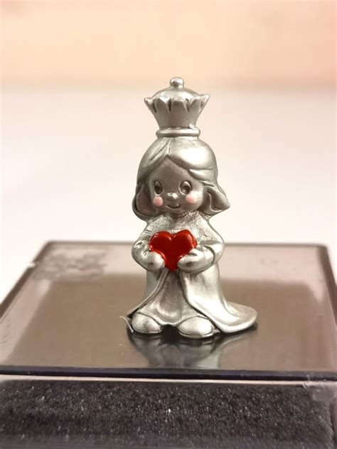 Royal Selangor Pewter Miniature Figurine Queen Model 2853 Made In Year