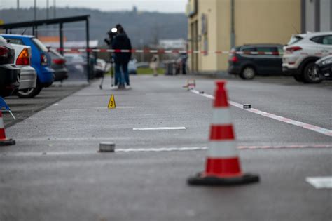 Angriff Auf Polizisten Ermittlungen Laufen Auf Hochtouren Newsflash24