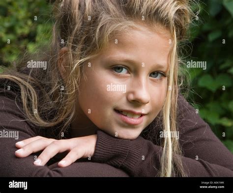 Jeune Fille De Ans Banque De Photographies Et Dimages Haute