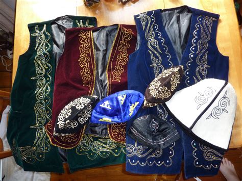 Kazakhstan: Gift Giving