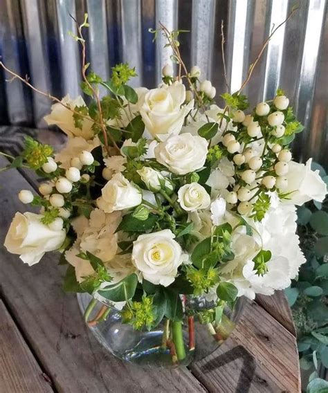 Bowl Of Beauty White Bloomwoods Flowers Columbus Ga