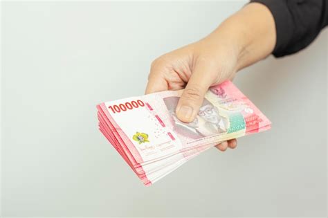 Cem Mil Rupias Indon Sias Dinheiro Moeda Rp Seratus Ribu Rupiah