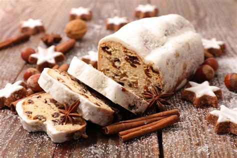 Dresdner Christstollen Spezialität aus Sachsen