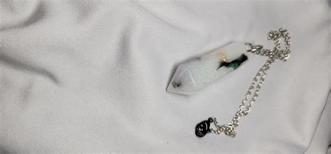 Hibiscus And Seashell Resin Necklace Metalweavers Creations
