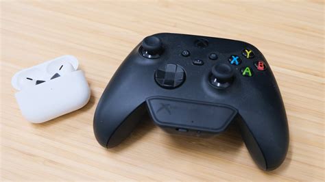 How To Connect Bluetooth Headphones To The Xbox One Series S Or Series X Zdnet