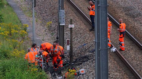 French Rail Traffic To Return To Normal Monday Minister Says After