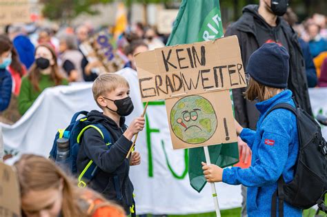 Fridays For Future Bilder Der Demo In Bonn