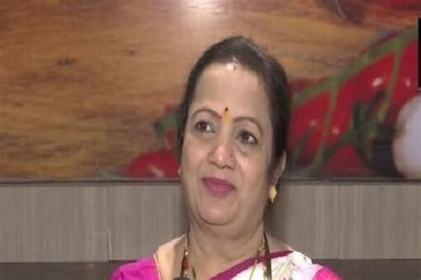 Ex Mumbai Mayor Kishori Pednekar Questioned In Sra Project Cheating Case