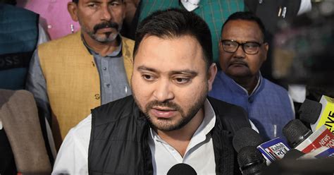 Land For Jobs Case Bihar Deputy Cm Tejashwi Yadav Appears Before Ed