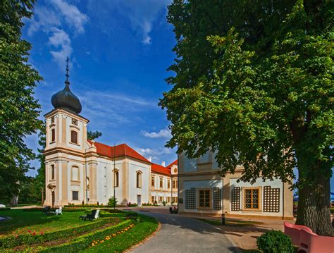 Kudy Z Nudy 30 Tipů Na Ubytování Na Zámku