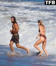 Megan Blake Irwin Sexy Seen Flaunting Her Hot Bikini Body At The Beach In Malibu AZNude