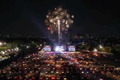 Foto Konser Drive In Kahitna Sukses Di Masa Pandemi