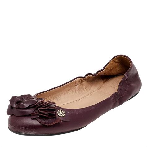 Tory Burch Burgundy Leather Flower Scrunch Ballet Flats Size 35 5 Tory