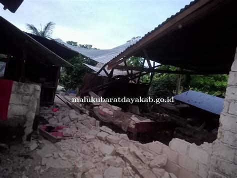 Gempa Magnitudo Guncang Mbd Unit Bangunan Rusak