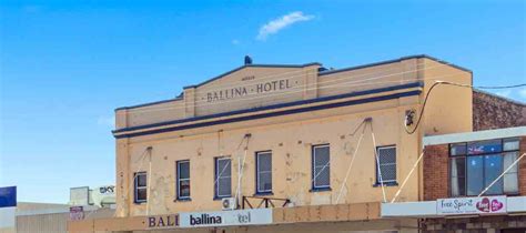 BARE BALLINA OFFERS OPPORTUNITY - PubTIC