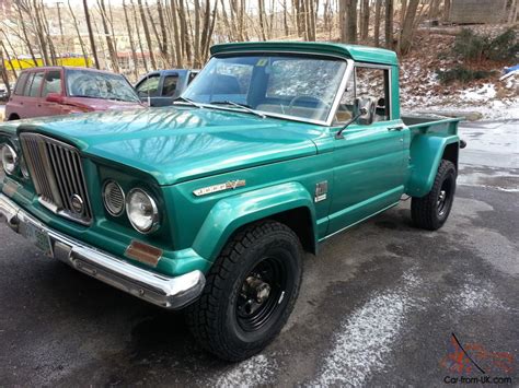 1966 Jeep Gladiator J2000 Thriftside Pick Up Truck