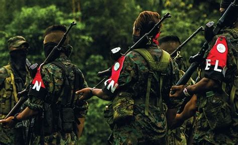 Al Menos Muertos En Combate Entre El Eln Y Disidencias De Las Farc