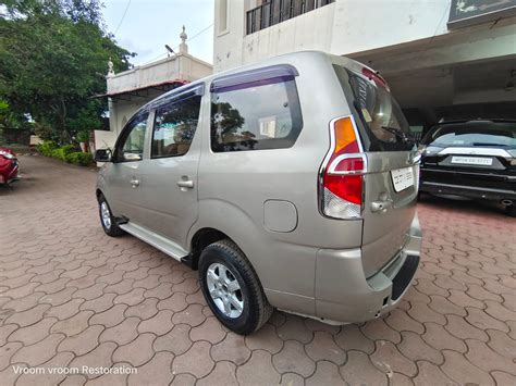 Vroom Vroom Restoration Services Mahindra Xylo 2009