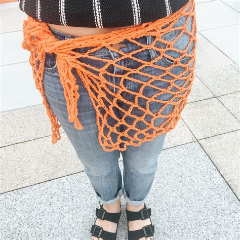 An Easy And Quick Sarong Pattern Made With Only A Single Skein On Yarn Find This Free Pattern