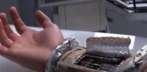 Watch“electronic Skin” Capable Of Recreating Sense Of Touch Developed