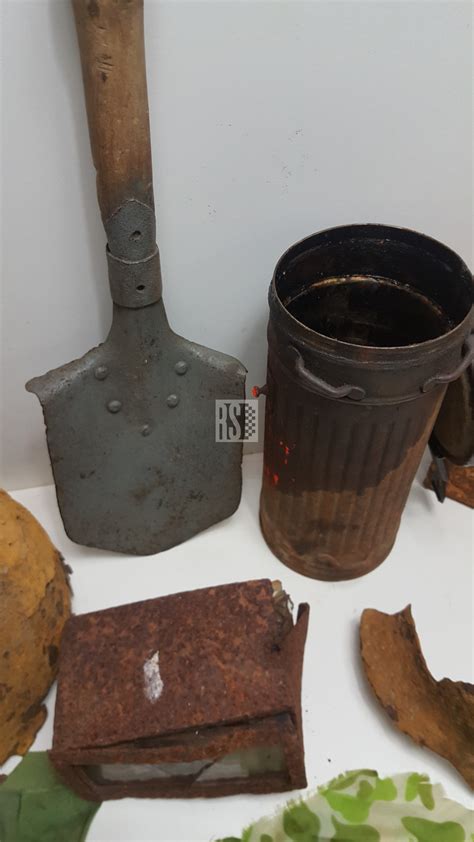 Relic Collection Lot 2 Rocksteady Militaria