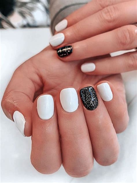 30 Simple White Nails Ideas You Should Try White Tip Nails White