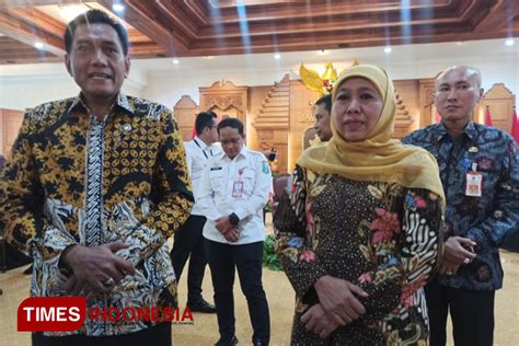 Pemprov Jatim Raih Penghargaan Kepatuhan Pelayanan Publik 2022 Zona