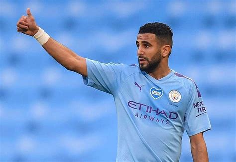 L Alg Rien Riyad Mahrez M Ne Le Manchester City En Finale D Istanbul