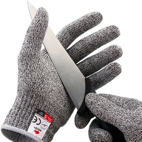 Best Cut Resistant Gloves - Boatmodo | The Best Gifts for Boaters