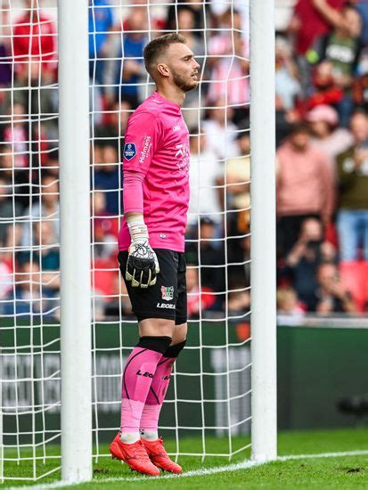 Eindhoven Nec Nijmegen Goalkeeper Jasper Cillessen Editorial Stock