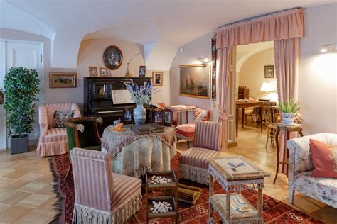 Magnificent Russian Home Decor - Luxury Sunny Home | Design & Decoration