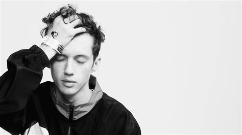 Troye Sivan Wallpapers 87 Images