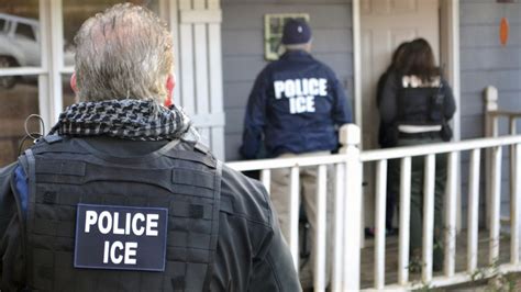 Immigration Debate Should Ice Officers Identify Themselves As Police