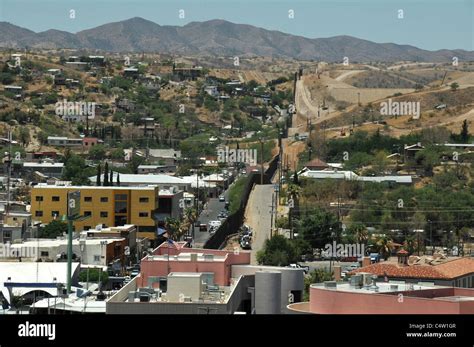 Border of sonora hi-res stock photography and images - Alamy