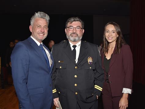 Savannah Police Department Swears In Police Chief Lenny Gunther ...