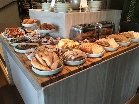 Courtyard Marriott Breakfast Hours All That You Need To Know