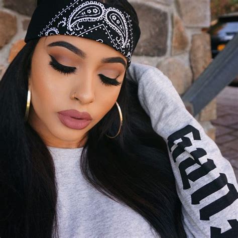 Glamorous Chola Makeup Look