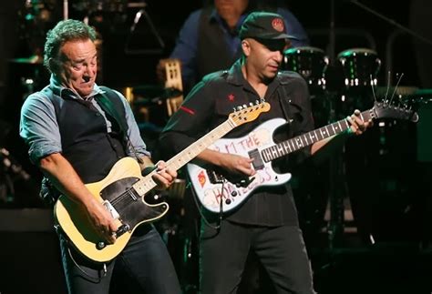 Nieto Ni Lo Otro De Todo Un Poco Bruce Springsteen Revela El Primer