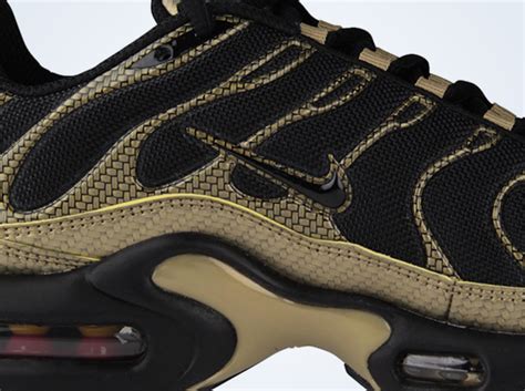 Nike Air Max Plus - Black - Gold - Woven - SneakerNews.com