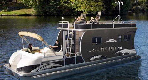 Tri Tube Pontoon Boat With Cabin Hrv 1036m 34 0 Southland